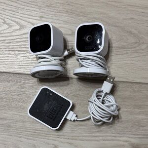 Blink White Security Cameras Set